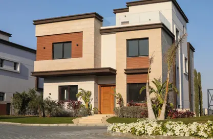 Villa - 4 Bedrooms - 3 Bathrooms for sale in Azzar - 5th Settlement Compounds - The 5th Settlement - New Cairo City - Cairo