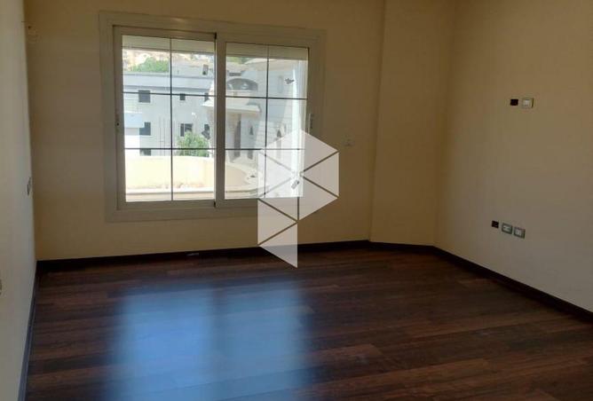 8271743 - صورة العقار 2