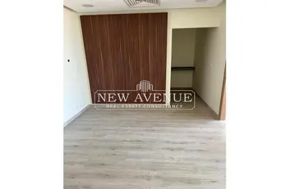 Office Space - Studio - 1 Bathroom for rent in Trivium Business Complex - North Teseen St. - The 5th Settlement - New Cairo City - Cairo