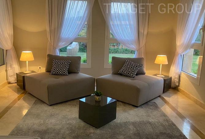 8013458 - Property Image 3