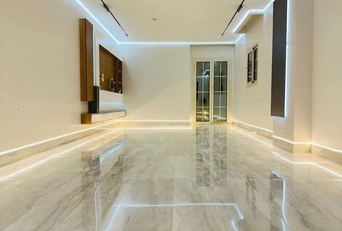 8190872 - Property Main Image