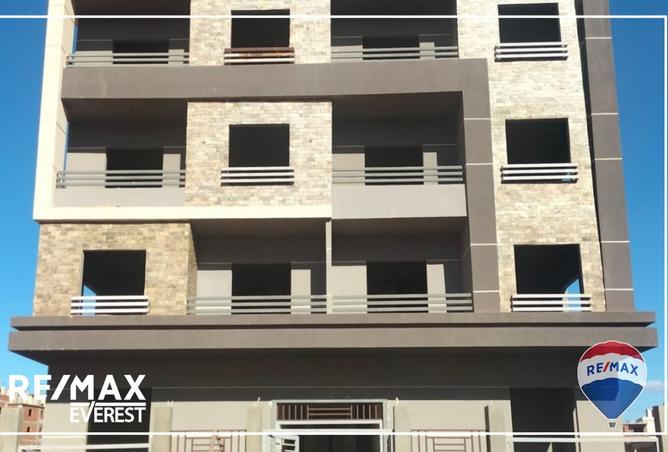 8015680 - Property Image 2