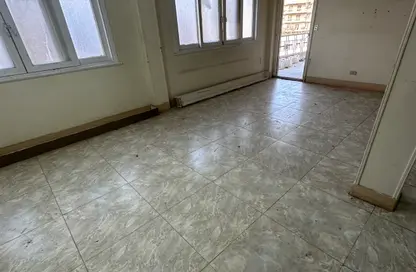 Apartment - 2 Bedrooms - 1 Bathroom for rent in Maadi - Hay El Maadi - Cairo