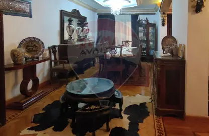 Apartment - 5 Bedrooms - 3 Bathrooms for sale in Raml Station - Hay Wasat - Alexandria