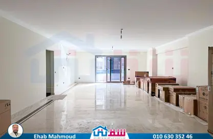 Apartment - 3 Bedrooms - 4 Bathrooms for sale in Roushdy St. - Roushdy - Hay Sharq - Alexandria