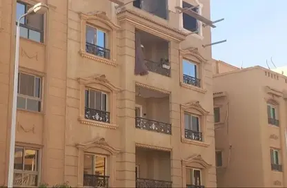 Apartment - 2 Bedrooms - 1 Bathroom for sale in South Investors Area - New Cairo City - Cairo