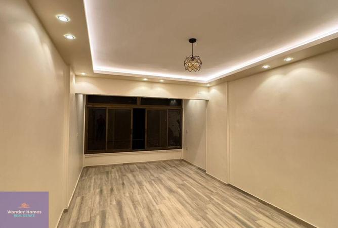 8085669 - Property Image 3