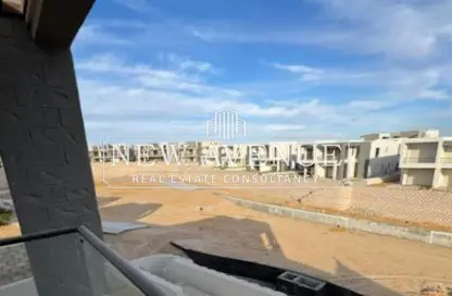 منزل مزدوج - 3 غرف نوم - 3 حمامات للبيع في أزهى - العين السخنة - السويس