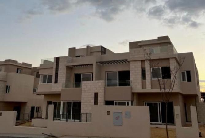 8041233 - Property Image 3