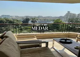 شقة - 4 غرف نوم - 4 حمامات للبيع في شارع الصالح ايوب - الزمالك - القاهرة