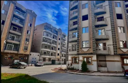 Apartment - 2 Bedrooms - 2 Bathrooms for sale in Makany - El Katameya Compounds - El Katameya - New Cairo City - Cairo