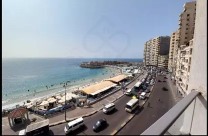 Apartment - 3 Bedrooms - 2 Bathrooms for rent in Iskandar Ibrahim St. - Miami - Hay Awal El Montazah - Alexandria