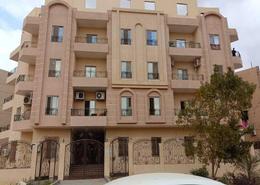شقة - 3 غرف نوم - 2 حمامات for للبيع in المنطقة الخامسة - مدينة الشروق - القاهرة