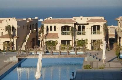 شاليه - 3 غرف نوم - 3 حمامات للبيع في لافيستا 6 - لافيستا - العين السخنة - السويس