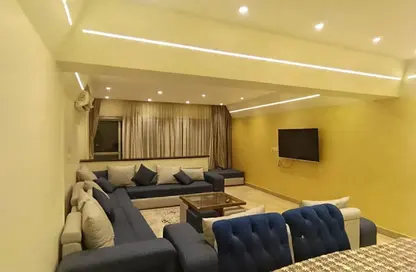 Apartment - 2 Bedrooms - 2 Bathrooms for sale in Esraa Al Moalemeen St. - Mohandessin - Giza