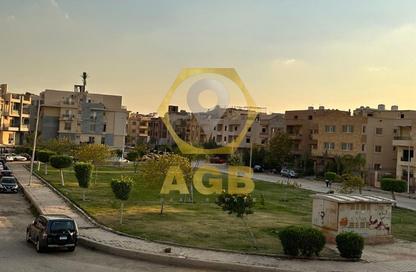 Apartment - 3 Bedrooms - 2 Bathrooms for sale in Al Zarkani St. - The 1st Settlement - New Cairo City - Cairo
