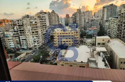 شقة - 5 غرف نوم - 3 حمامات للبيع في طريق الجيش - جليم - حي شرق - الاسكندرية