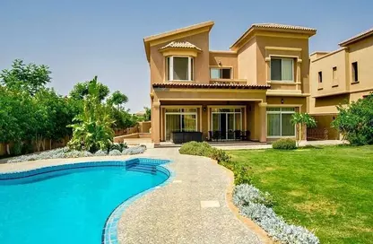 Villa - 5 Bedrooms - 5 Bathrooms for sale in Swan Lake Residence - 5th Settlement Compounds - The 5th Settlement - New Cairo City - Cairo
