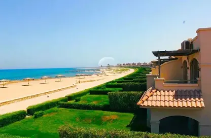 شاليه - 3 غرف نوم - 3 حمامات للبيع في لافيستا 6 - لافيستا - العين السخنة - السويس