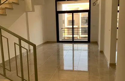 (بنتهاوس  (روف - 2 غرف نوم - 3 حمامات للايجار في مون ريزيدنس - فيفث سكوير - التجمع الخامس - مدينة القاهرة الجديدة - القاهرة