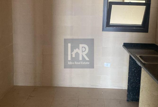 8282929 - Property Image 2