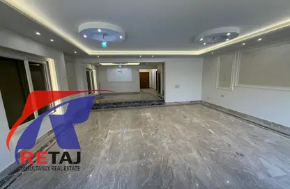 فيلا - 4 غرف نوم - 5 حمامات للبيع في وان جولدن سكوير مول - التجمع الخامس - مدينة القاهرة الجديدة - القاهرة