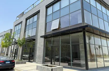 مساحات مكتبية - استوديو - 3 حمامات للبيع في سكاى واك - طريق مصر اسكندرية الصحراوي - الجيزة