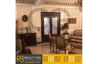 منزل مزدوج - 6 غرف نوم - 3 حمامات للبيع في رويال ميدوز - كمبوندات الشيخ زايد - الشيخ زايد - الجيزة