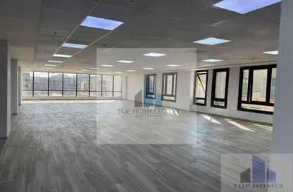 Office Space - Studio - 1 Bathroom for rent in Street 17 - District 5 - The 5th Settlement - New Cairo City - Cairo