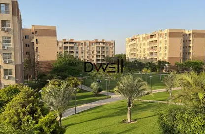 Apartment - 2 Bedrooms - 2 Bathrooms for sale in Madinaty - Cairo