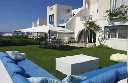 Chalet - 2 Bedrooms - 1 Bathroom for sale in Azha North - Ras Al Hekma - North Coast