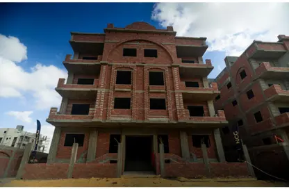 Apartment - 3 Bedrooms - 3 Bathrooms for sale in Bait Alwatan - The 5th Settlement - New Cairo City - Cairo