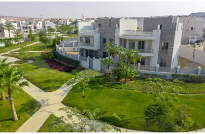 Villa - 4 Bedrooms - 5 Bathrooms for sale in Al  Rabwa - Sheikh Zayed Compounds - Sheikh Zayed City - Giza