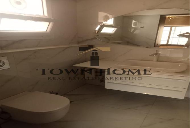 8041601 - Property Image 3