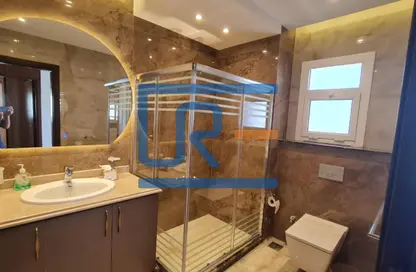 Apartment - 4 Bedrooms - 3 Bathrooms for rent in Hyde Park - New Cairo City - Cairo