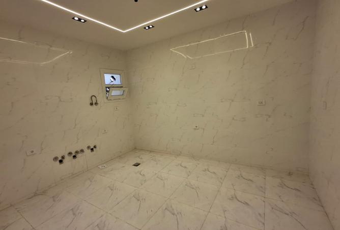 8240005 - صورة العقار 2