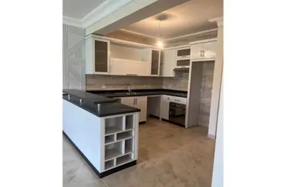 شاليه - 3 غرف نوم - 2 حمامات للبيع في لافيستا جاردنز - لافيستا - العين السخنة - السويس