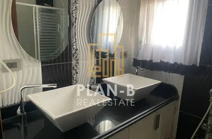 دوبلكس - 3 غرف نوم - 3 حمامات للايجار في 6 ويست - بيفرلي هيلز - كمبوندات الشيخ زايد - الشيخ زايد - الجيزة