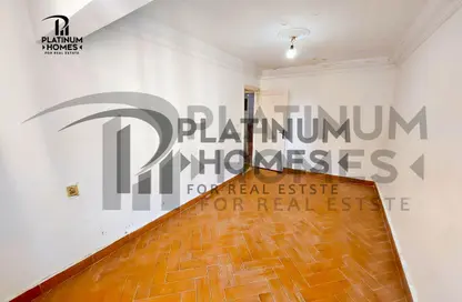 Apartment - 2 Bedrooms - 1 Bathroom for sale in Smouha - Hay Sharq - Alexandria