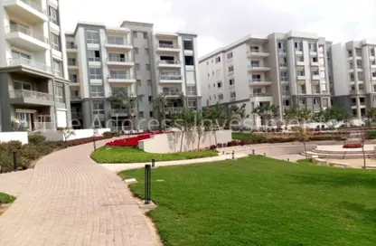 Apartment - 3 Bedrooms - 3 Bathrooms for sale in Hyde Park - 5th Settlement Compounds - The 5th Settlement - New Cairo City - Cairo