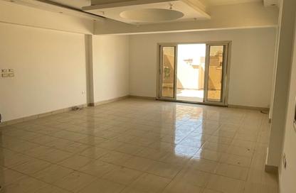 Apartment - 3 Bedrooms - 2 Bathrooms for rent in Al Sheikh Ibrahim Hamroush St. - El Banafseg 7 - El Banafseg - New Cairo City - Cairo