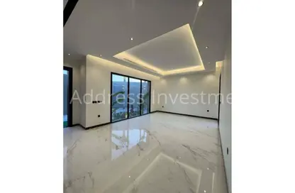 Apartment - 2 Bedrooms - 2 Bathrooms for sale in Telal East - 5th Settlement Compounds - The 5th Settlement - New Cairo City - Cairo