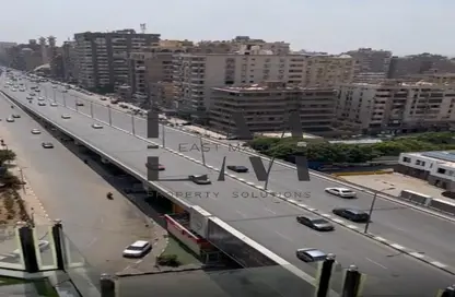 طابق كامل - استوديو - 2 حمامات للبيع في شارع عباس العقاد - المنطقة الأولى - مدينة نصر - القاهرة