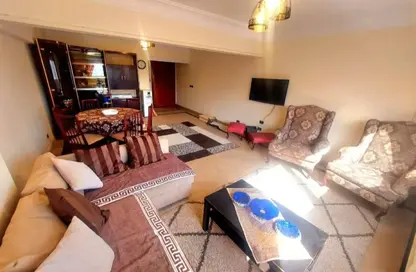 Apartment - 2 Bedrooms - 2 Bathrooms for rent in Sarayat Al Maadi - Hay El Maadi - Cairo