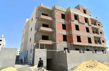 Apartment - 4 Bedrooms - 3 Bathrooms for sale in Bait Alwatan - The 5th Settlement - New Cairo City - Cairo