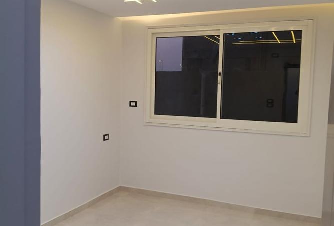 8419094 - Property Image 2