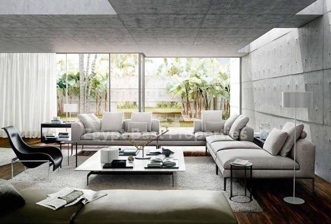 7938857 - Property Image 2