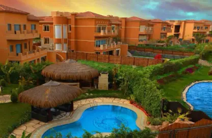Apartment - 3 Bedrooms - 2 Bathrooms for sale in Galleria Residences - South Investors Area - New Cairo City - Cairo