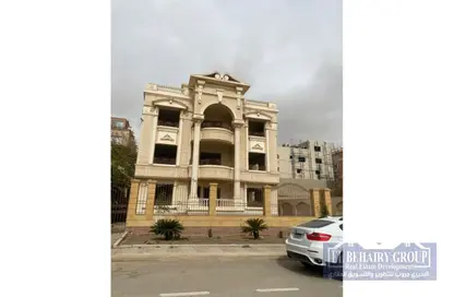 بناية كاملة - استوديو للبيع في غرب الجولف - كمبوندات القطامية - القطامية - مدينة القاهرة الجديدة - القاهرة