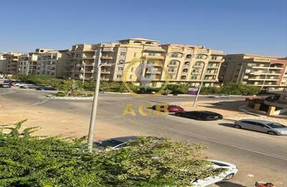 Apartment - 3 Bedrooms - 2 Bathrooms for sale in Al Narges - New Cairo City - Cairo